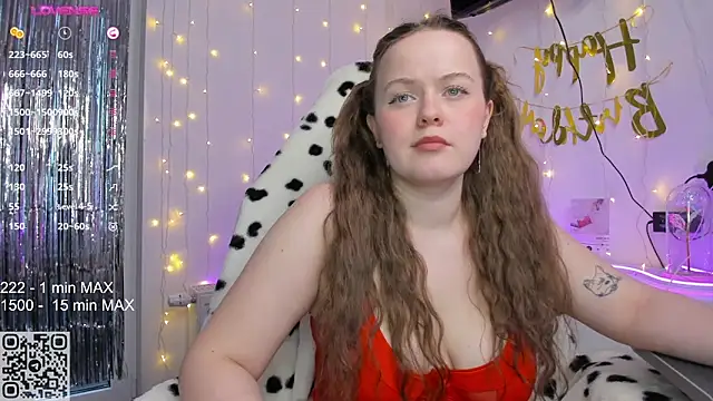 Snapshot of HANNA_MONTANAS chatting on 01/30/25, 11:44 HANNA MONTANAS online show from 01/30/25, 11:44
