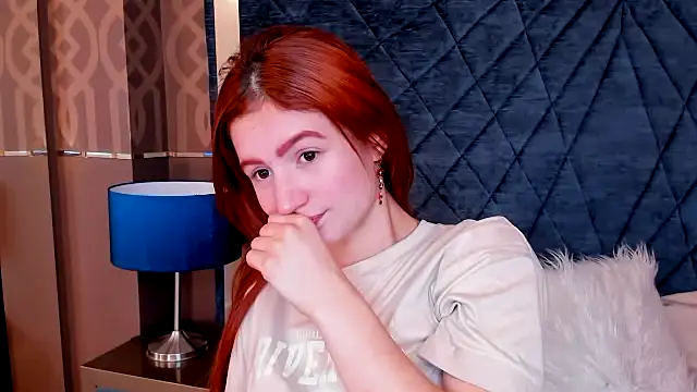 Snapshot of AdelaineBest chatting on 02/01/25, 07:26 AdelaineBest online show from 02/01/25, 07:26
