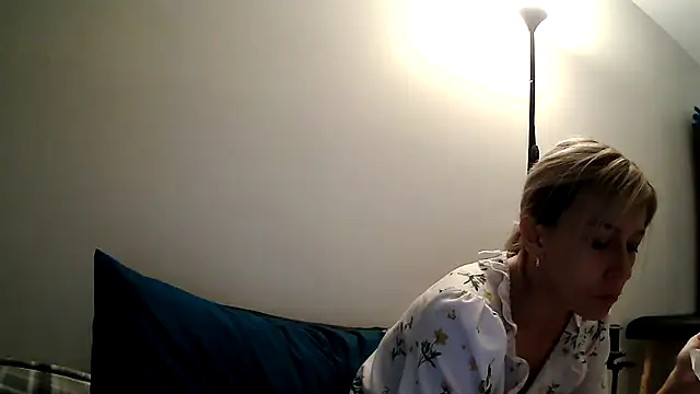 anechka1 online show from 10/26/25, 01:00