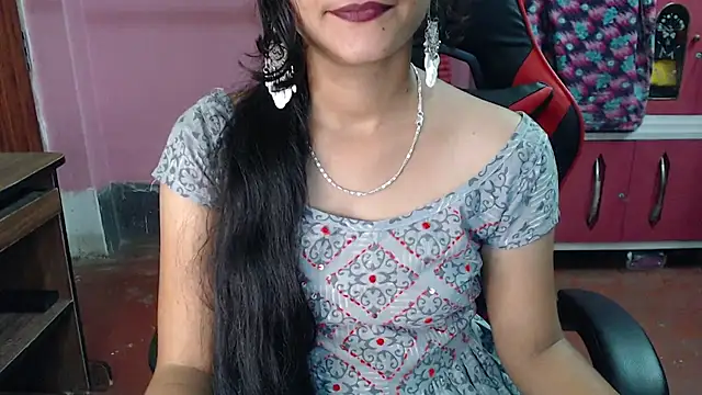 Snapshot of Angel_Alison_ chatting on 03/01/25, 09:15 Angel Alison online show from 03/01/25, 09:15