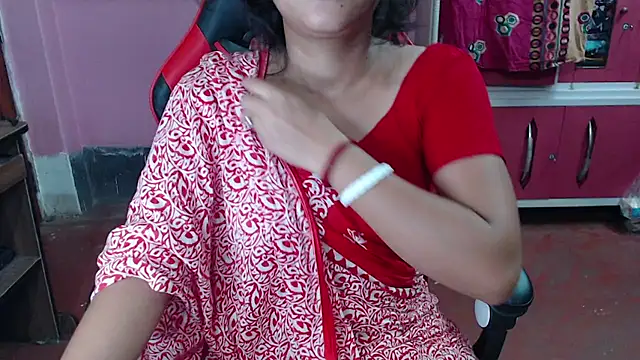 Snapshot of Angel_Alison_ chatting on 03/20/25, 11:05 Angel Alison online show from 03/20/25, 11:05