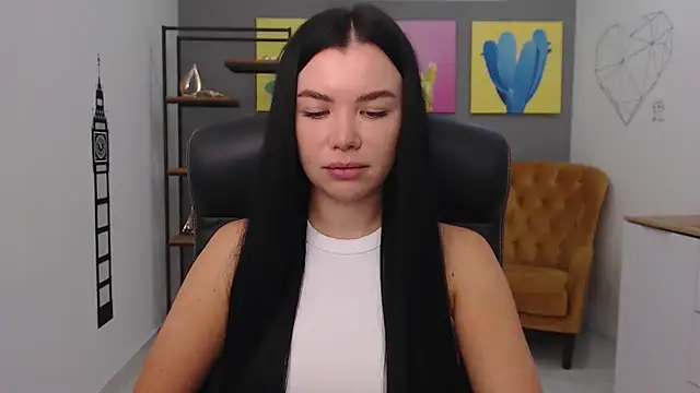 MadisonGomes online show from 11/04/25, 08:35