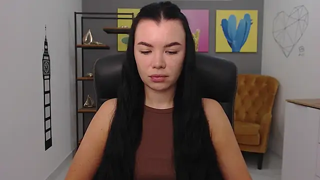 MadisonGomes online show from 11/05/25, 08:14