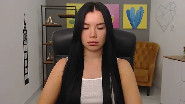 MadisonGomes online show from 11/19/25, 08:36