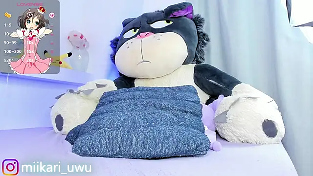 Ahri Elderwood online show from 02/04/25, 07:18