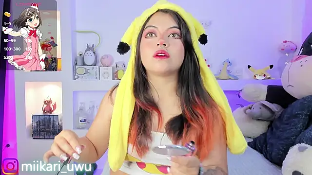 Ahri Elderwood online show from 02/11/25, 04:33