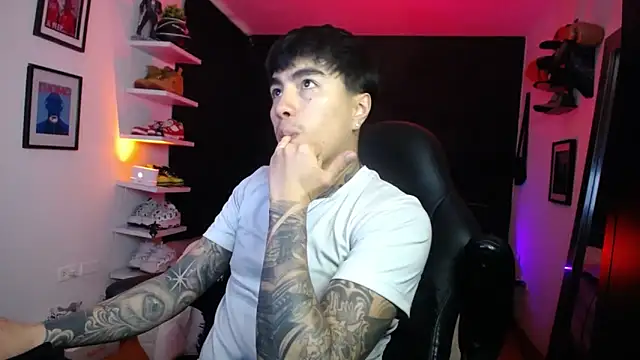 jung dragon online show from 10/08/25, 01:31