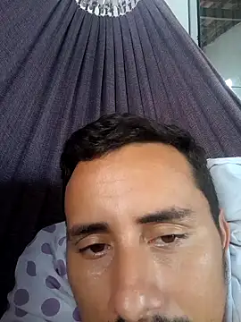 Snapshot of luissilva0071 chatting on 02/05/25, 04:14 luissilva0071 online show from 02/05/25, 04:14