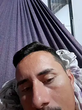 Snapshot of luissilva0071 chatting on 02/12/25, 12:05 luissilva0071 online show from 02/12/25, 12:05