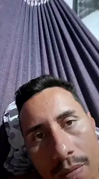 Snapshot of luissilva0071 chatting on 02/13/25, 12:35 luissilva0071 online show from 02/13/25, 12:35