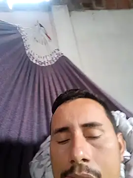 Snapshot of luissilva0071 chatting on 02/25/25, 01:06 luissilva0071 online show from 02/25/25, 01:06