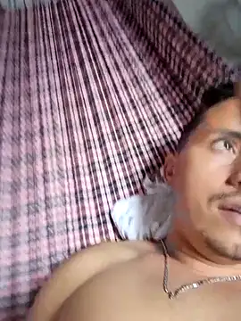 Snapshot of luissilva0071 chatting on 03/14/25, 04:09 luissilva0071 online show from 03/14/25, 04:09