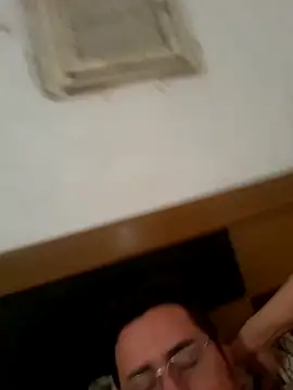 Snapshot of luissilva0071 chatting on 09/25/25, 11:36 luissilva0071 online show from 09/25/25, 11:36