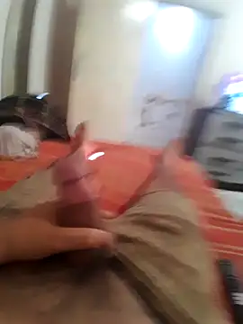 Snapshot of luissilva0071 chatting on 09/26/25, 12:42 luissilva0071 online show from 09/26/25, 12:42