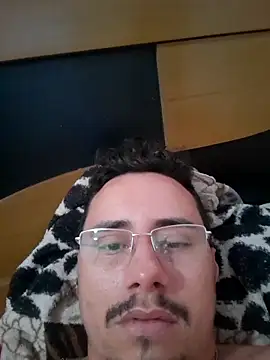 Snapshot of luissilva0071 chatting on 10/07/25, 02:25 luissilva0071 online show from 10/07/25, 02:25