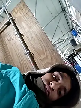 Snapshot of Pablunt-rap chatting on 11/06/25, 04:24 Pablunt-rap online show from 11/06/25, 04:24