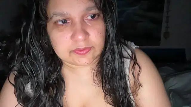 MelanieFawker online show from 10/10/25, 02:10