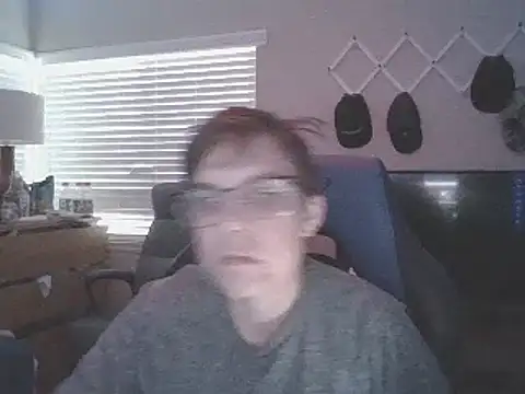 Snapshot of KaliSnow199623 chatting on 12/02/24, 12:41 KaliSnow199623 online show from 12/02/24, 12:41