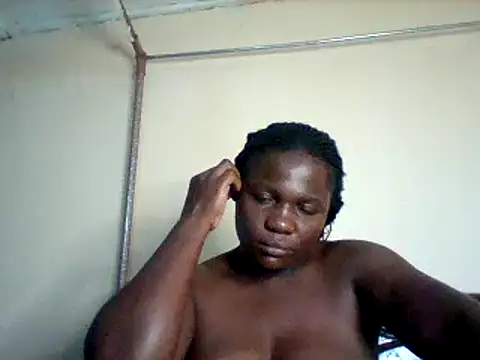 Snapshot of missarpie chatting on 12/14/24, 01:06 missarpie online show from 12/14/24, 01:06