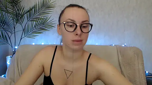  Leslyy Solo 1 online show from 11/07/25, 03:12