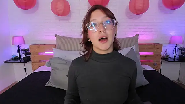 sofi bakerr online show from 02/17/25, 11:34