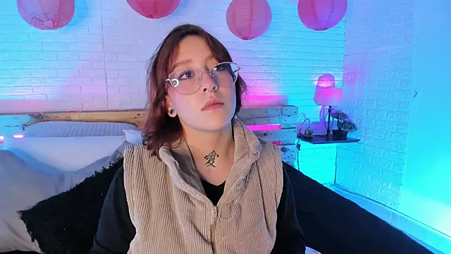 sofi bakerr online show from 03/18/25, 11:41