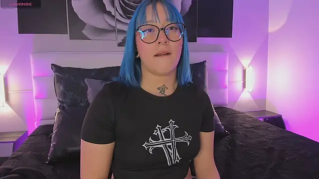 sofi bakerr online show from 10/15/25, 11:32