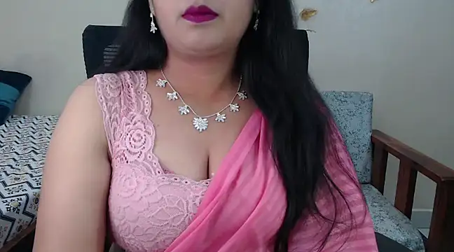 Snapshot of Inviting_Aanya chatting on 03/14/25, 05:57 Inviting Aanya online show from 03/14/25, 05:57
