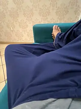 Snapshot of Teloficco chatting on 12/01/24, 11:04 Teloficco online show from 12/01/24, 11:04