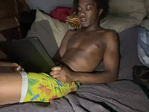 SlimeCrownzOut5 online show from 11/07/25, 07:41