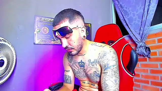 smoker445 online show from 10/25/25, 08:33