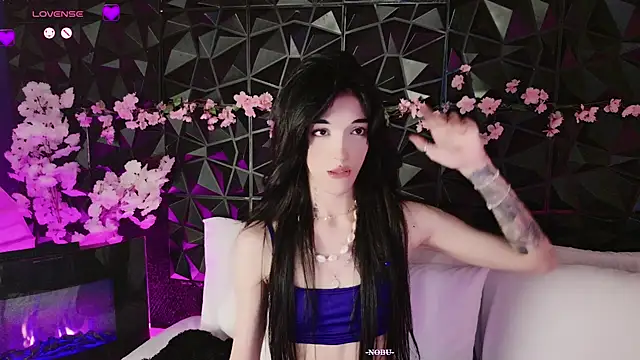 Snapshot of Finibondi chatting on 09/10/25, 07:30 Finibondi online show from 09/10/25, 07:30