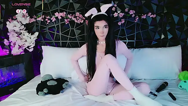 Snapshot of Finibondi chatting on 09/14/25, 07:29 Finibondi online show from 09/14/25, 07:29