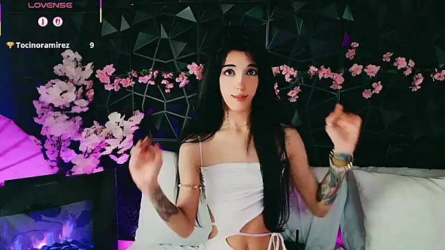 Snapshot of Finibondi chatting on 09/16/25, 07:20 Finibondi online show from 09/16/25, 07:20