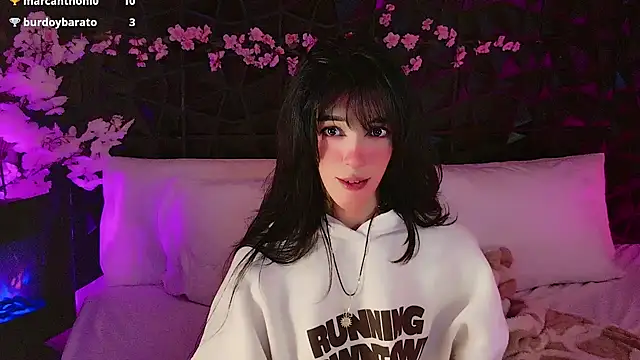 Snapshot of Finibondi chatting on 10/11/25, 07:29 Finibondi online show from 10/11/25, 07:29