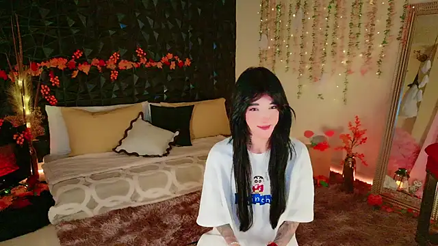 Snapshot of Finibondi chatting on 11/10/25, 06:45 Finibondi online show from 11/10/25, 06:45