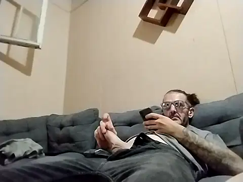 mebmeb24 online show from 10/06/25, 01:52