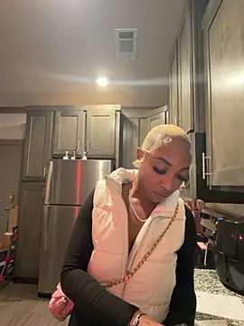 life-ent online show from 11/02/25, 03:09