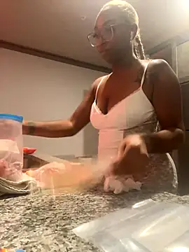 life-ent online show from 11/06/25, 12:00