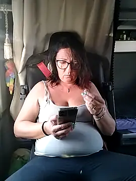 cuplubijoanna online show from 10/24/25, 04:36