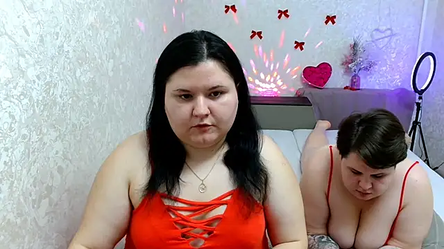 BeckyAndHellen online show from 02/05/25, 10:01