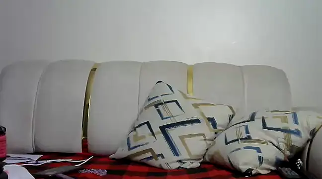 Snapshot of hoely_grail01 chatting on 03/18/25, 03:42 hoely grail01 online show from 03/18/25, 03:42