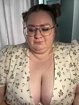 Chloe WS online show from 02/22/25, 09:45