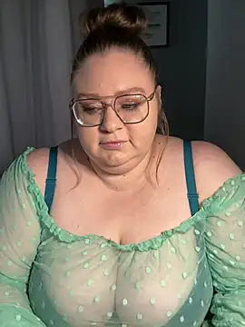 Chloe WS online show from 03/01/25, 04:58