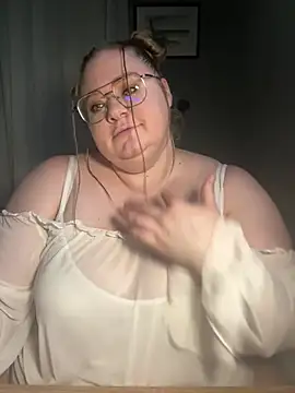 Chloe WS online show from 03/04/25, 02:17