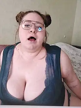 Chloe WS online show from 09/11/25, 08:36