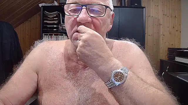 biggandybig online show from 10/23/25, 09:24