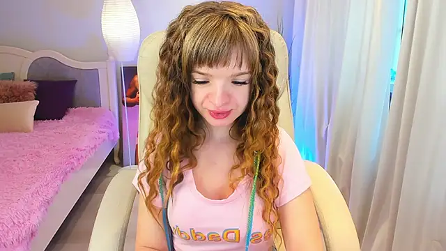 Snapshot of Eva_Rosec chatting on 02/07/25, 07:07 Eva Rosec online show from 02/07/25, 07:07