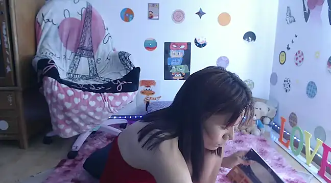 Snapshot of Yaumiko chatting on 02/14/25, 03:26 Yaumiko online show from 02/14/25, 03:26