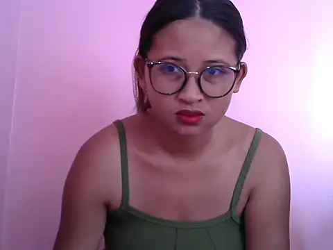 Snapshot of karen_sexy69 chatting on 01/24/25, 03:54 karen sexy69 online show from 01/24/25, 03:54